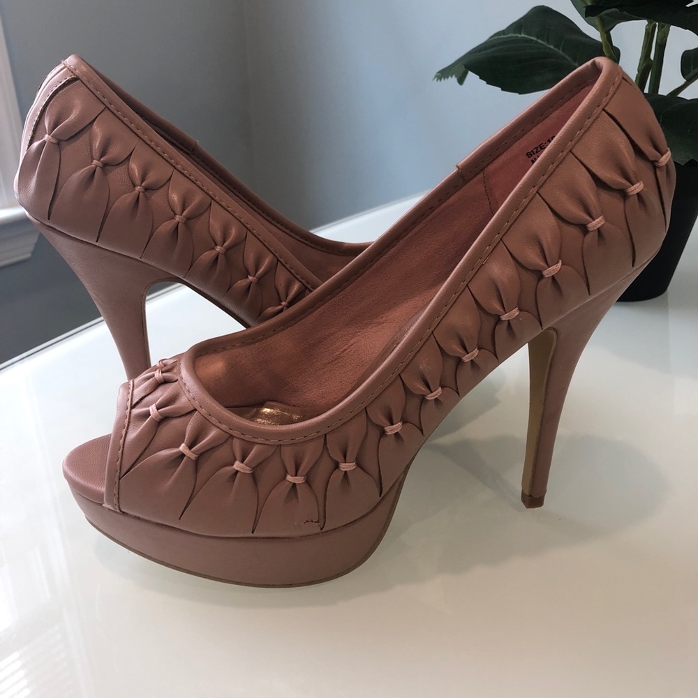 COPY - Shoes never worn